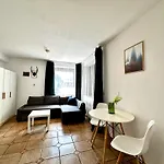 Oliwa - Zubrowa 4 *